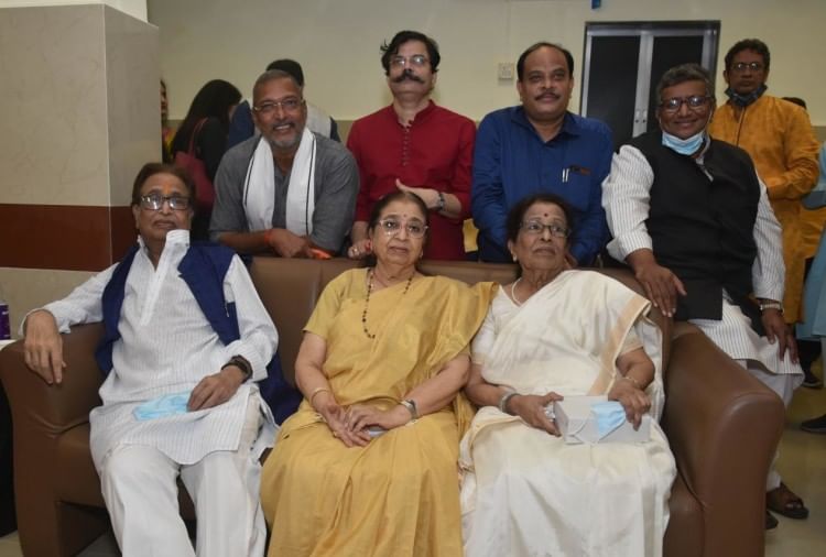 दीनानाथ मंगेशकर पुरस्कार