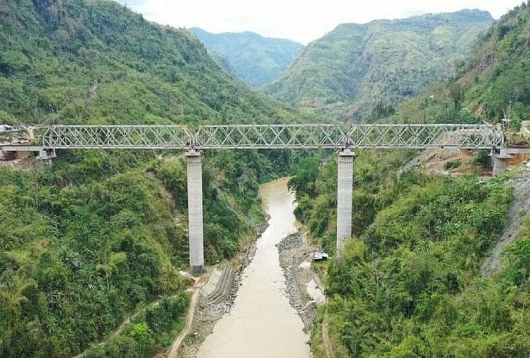 मणिपुर में बन रहा दुनिया का सबसे ऊंचा रेलेव ब्रिज