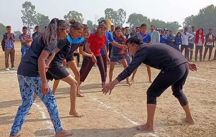 Les équipes de Supa et Jakha ont été les gagnants à Kabaddi