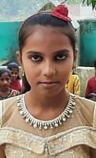 Photo-42- Pratibha, élève de la Junior School, Paintapur.