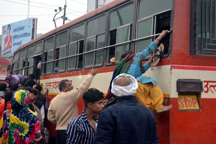 Le problème des passagers ne diminue toujours pas – Aligarh