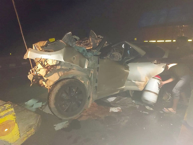 Crime, accident, kannauj, kannauj News – Kannauj : voiture percutée dans DCM, trois morts, un blessé