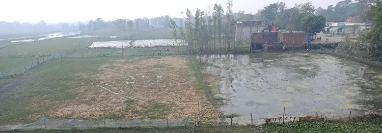 Les inondations ont rempli des milliers d’hectares de terres, les semis de blé ont été interrompus
