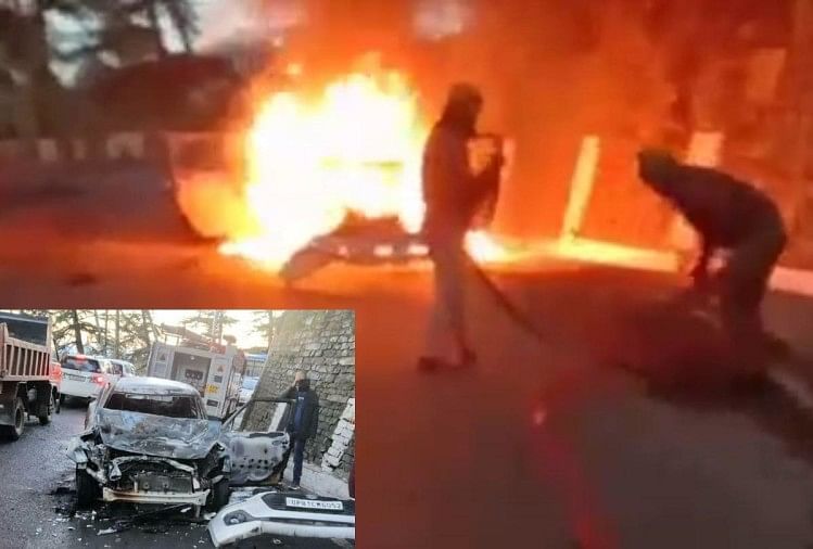 Une voiture en mouvement prend feu à Shimla Himachal Pradesh