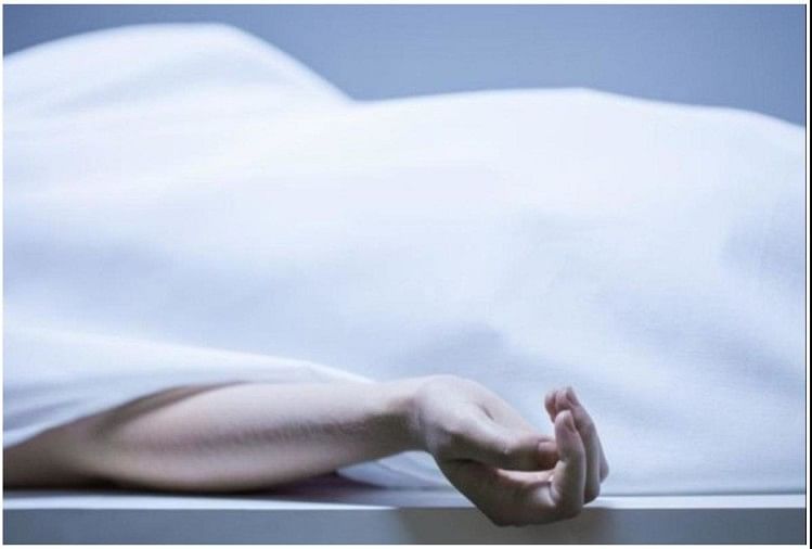 Tersangka bunuh diri: Suami digantung setelah membunuh istrinya di Sihora Tersangka Mengambil Nyawanya: Suami Digantung Di Tali Setelah Membunuh Istrinya Di Sihora