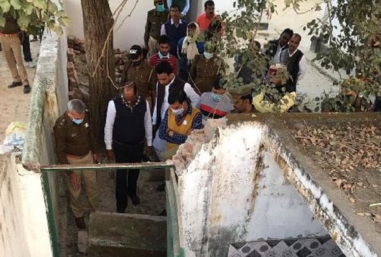 La visière des toilettes de l’école s’est effondrée à Ghazipur La mort de l’enfant