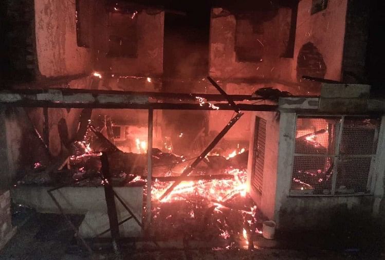 Incendie : cinq magasins réduits en cendres dans le Chamba de l’Himachal