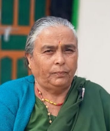 मुन्नी देवी, शहीद की मां।