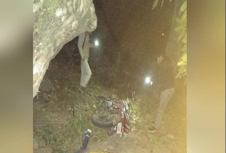 Accident de Kangra : un vélo est entré en collision avec un arbre, deux jeunes sont décédés