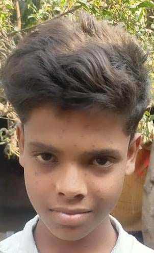 विशाल।