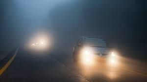 Kabut Tebal Di Almora – Karena kabut, pengemudi harus menyalakan lampu di siang hari sendiri