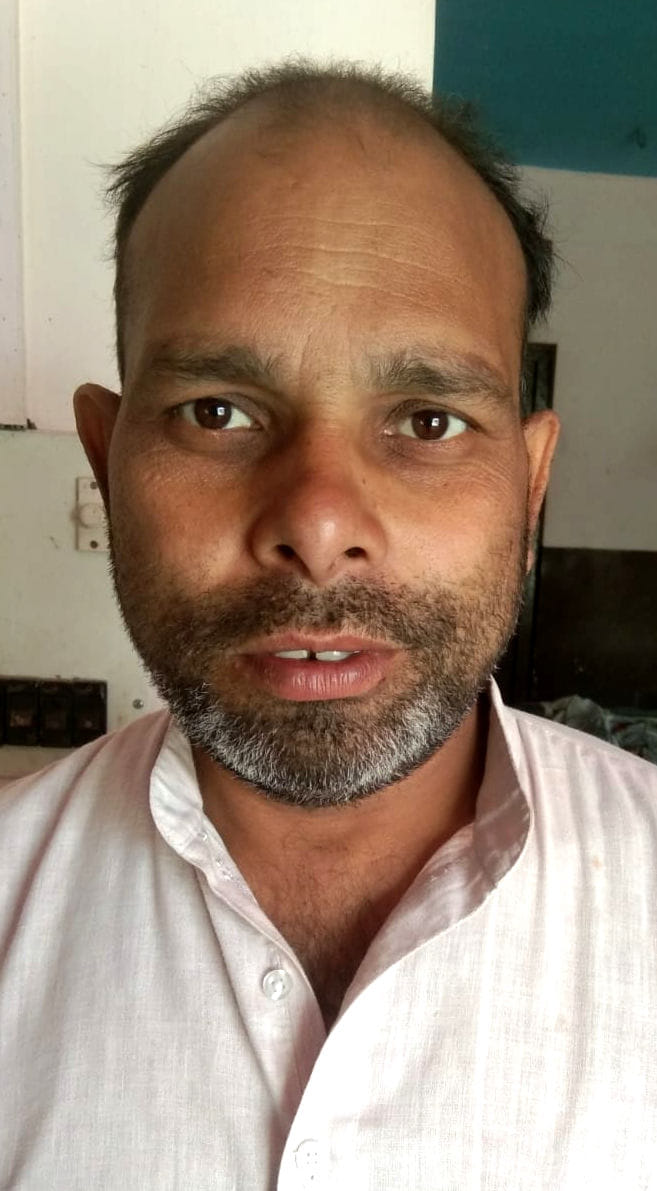 फिराहेड़ी निवासी किसान आशीष त्यागी फिराहेड़ी निवासी किसान आशीष त्यागी