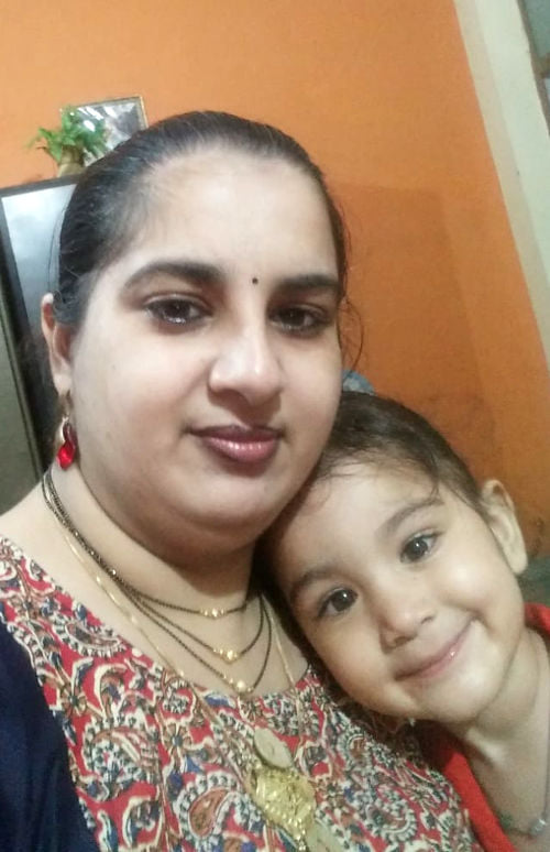कोर्ट रोड़ निवासी सरबजीत कौर कोर्ट रोड़ निवासी सरबजीत कौर