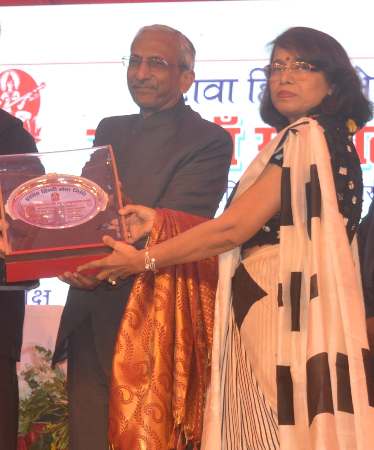 डॉ इंदु झुनझुनवाला