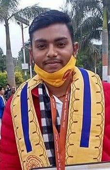 फोटो-35-गोल्ड से सम्मानित किए गए प्रवीण। संवाद फोटो-35-गोल्ड से सम्मानित किए गए प्रवीण। संवाद