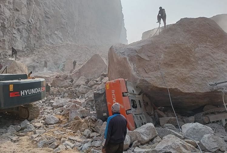 Bhiwani Mountain Mining Accident: Major Accident Has Occurred Due To The  Hill Slipping In Mining Area Of Bhiwani, Haryana - Bhiwani Mining Accident: डाडम  खनन क्षेत्र में पहाड़ खिसकने से एक की