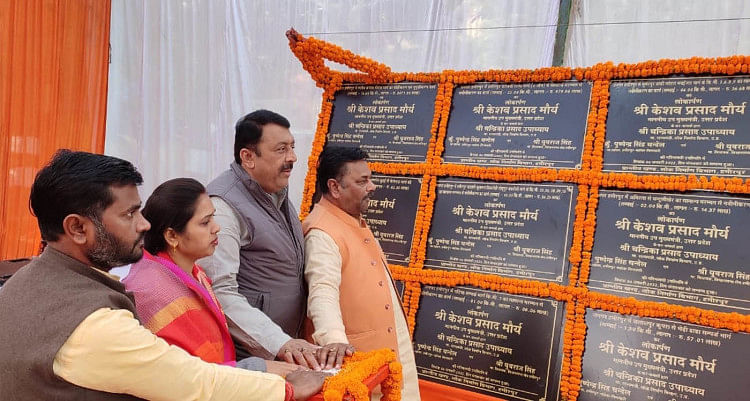 Hamirpur News – Wakil CM meresmikan dan meletakkan batu pertama 61 jalan virtual