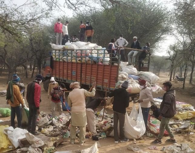 Desa Akan Bebas Sampah, Vendor Mulai Angkat