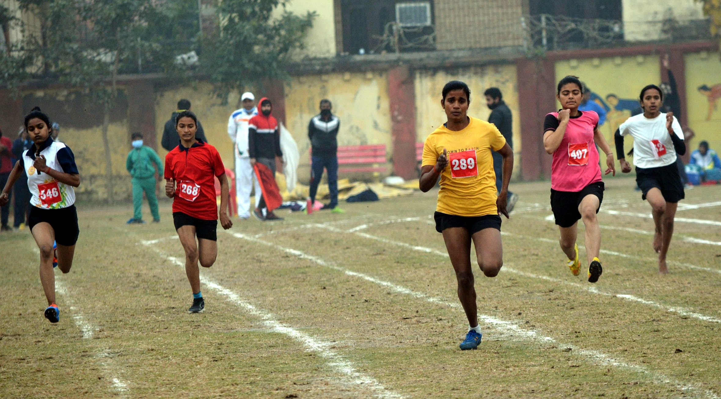 मुजफ्फरनगर में स्पोर्ट्स स्टेडियम में राज्य स्तरीय जूनियर एथलेटिक्स प्रतियोगिता में प्रतिभाग 