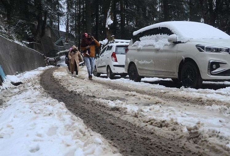 Chutes de neige à Shimla 85 lignes de bus ont échoué en raison de chutes de neige