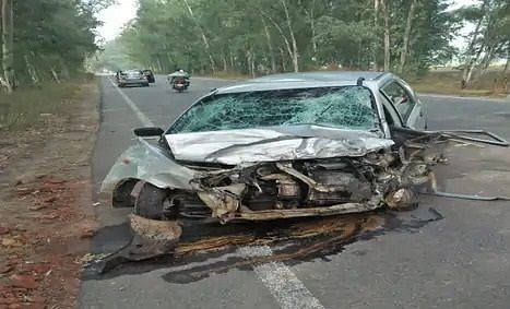 Mobil Pickup Hit, Mantan Prajurit Tewas, Putra Terluka