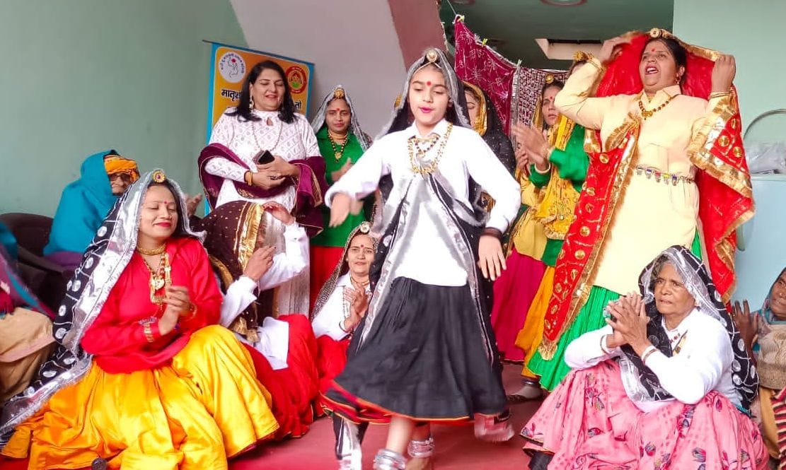 पानीपत। 5 नारी तू नाराणी उत्थान समिति द्वारा लोहड़ी के उपक्षय में आयोजित कार्यक्रम में डांस करती पानीपत। 5 नारी तू नाराणी उत्थान समिति द्वारा लोहड़ी के उपक्षय में आयोजित कार्यक्रम में डांस करती