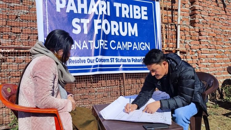 Hill Tribe ST Forum meluncurkan kampanye tanda tangan untuk Reservasi Suku Terjadwal. Kampanye – Forum ST Suku Bukit memulai kampanye tanda tangan untuk Reservasi Suku Terjadwal.