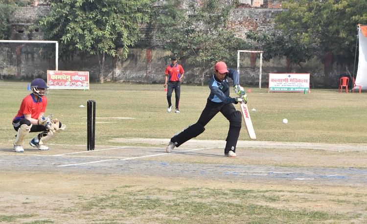 Sports – L’équipe de Lucknow bat Kanpur