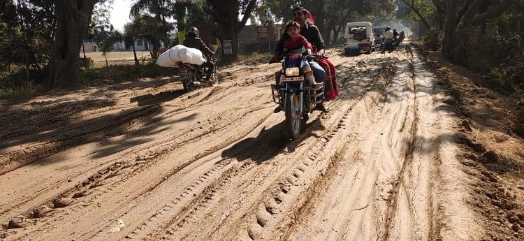 Problème routier à Bakhira – Demande d’accélération des travaux de construction