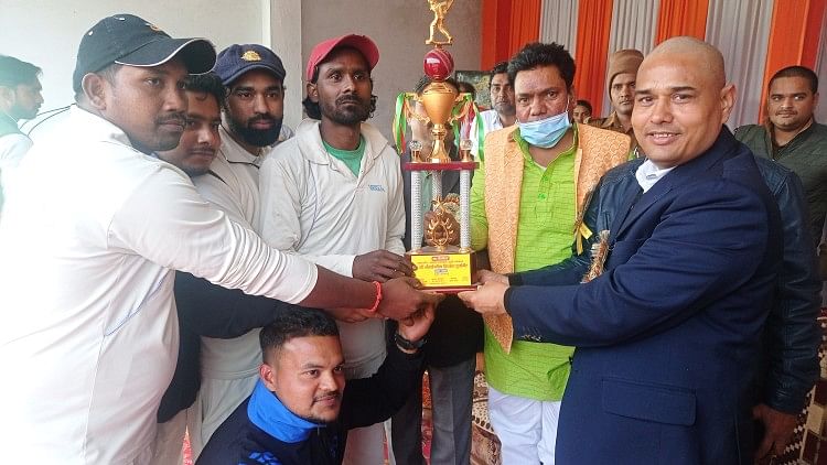 Ballia Menjadi Pemenang Setelah Mengalahkan Tuan Rumah Dudhi Di Turnamen Kriket Antar Negara