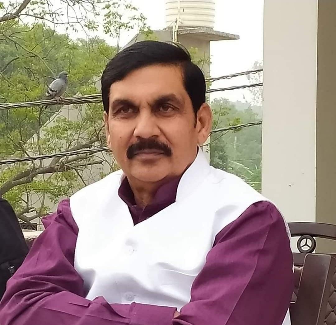 Candidat du SP Atrauli, ancien député provincial Viresh Yadav.