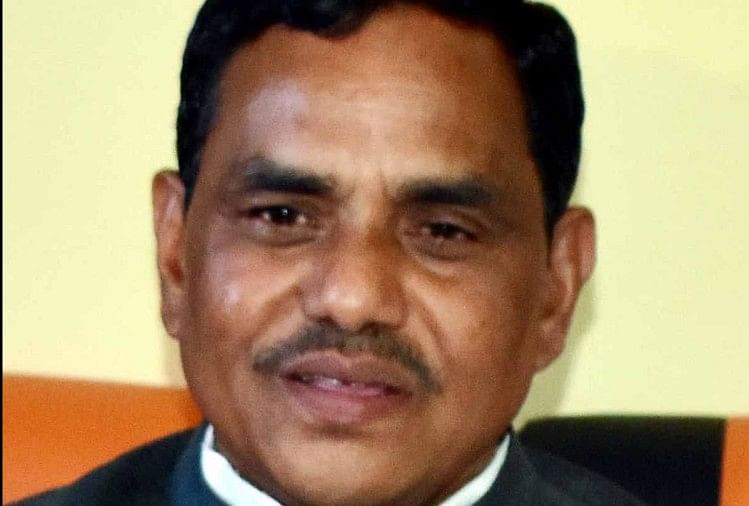 Up Elections: Mp Vishambhar Prasad a été déclaré candidat Sp du siège d’Ayah Shah Vish