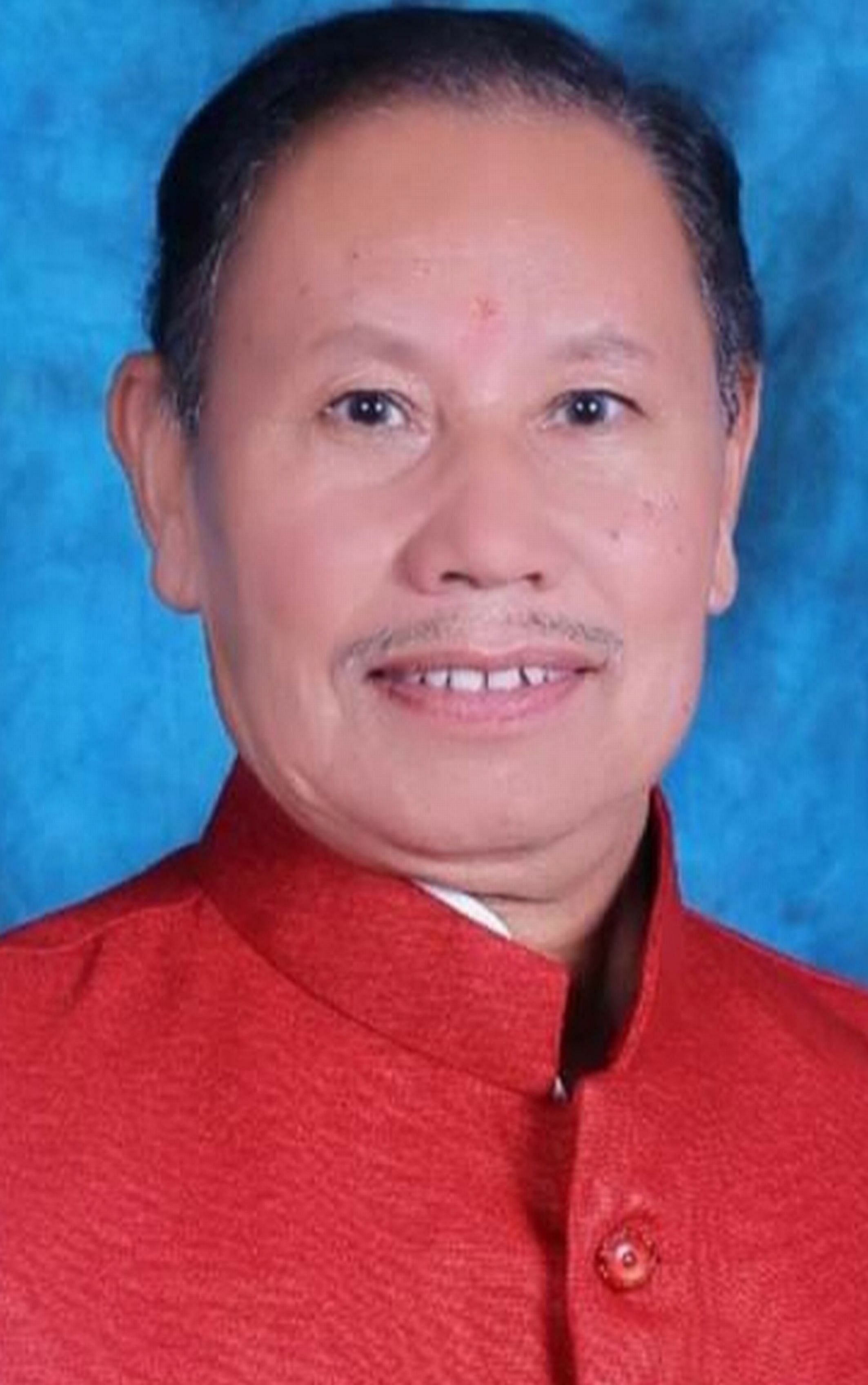 Shripal Rana, mantan pekerja provinsi RSS. Shripal Rana, mantan pekerja provinsi RSS.