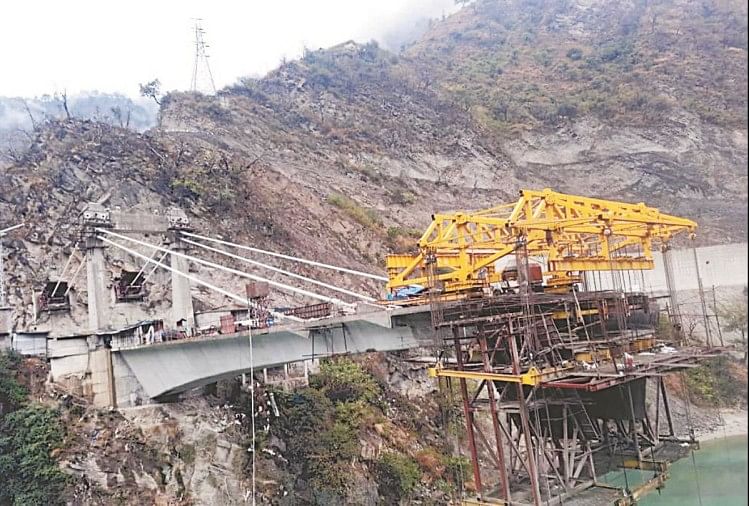 हिमाचल का पहला केबल पुल जल्द बनकर होगा तैयार