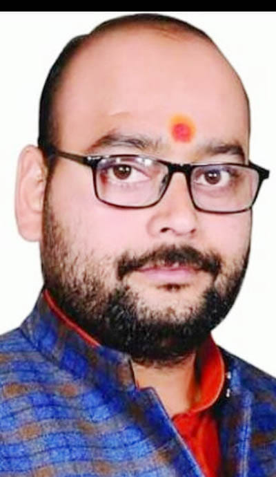 अभिषेक तिवारी। अभिषेक तिवारी।