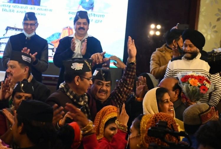 uttarakhand assembly election 2022: harak singh rawat harish rawat and pritam singh danced together, photos