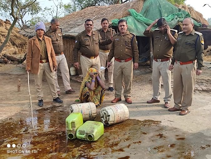 45 litres d’alcool cru récupérés dans trois villages
