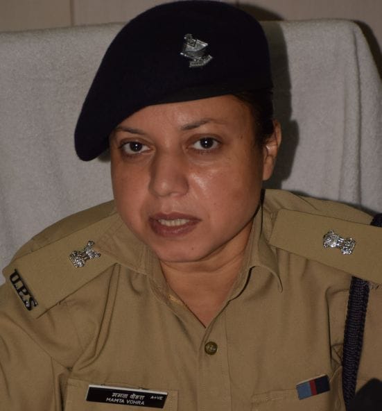 ममता बोहरा, एसपी। ममता बोहरा, एसपी।
