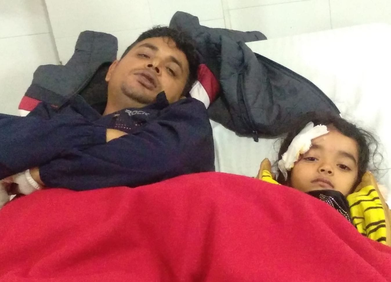 इसराना। अस्पताल में उपचाराधीन घायल । इसराना। अस्पताल में उपचाराधीन घायल ।