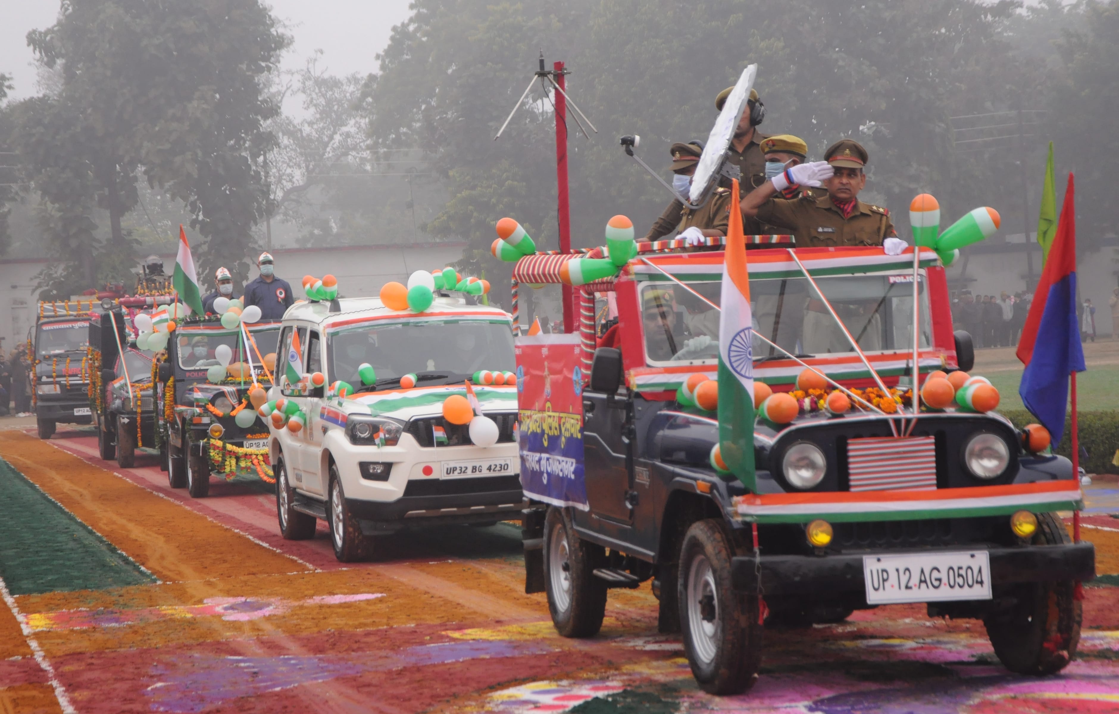 पुलिस लाइन में आयोजित गणतंत्र दिवस की परेड में शामिल झांकीयां।