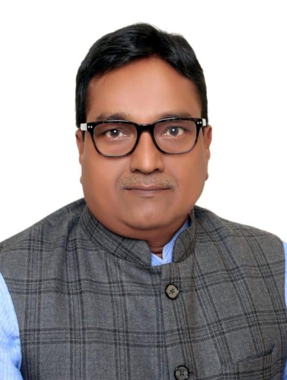 शकील सिददीकी शकील सिददीकी