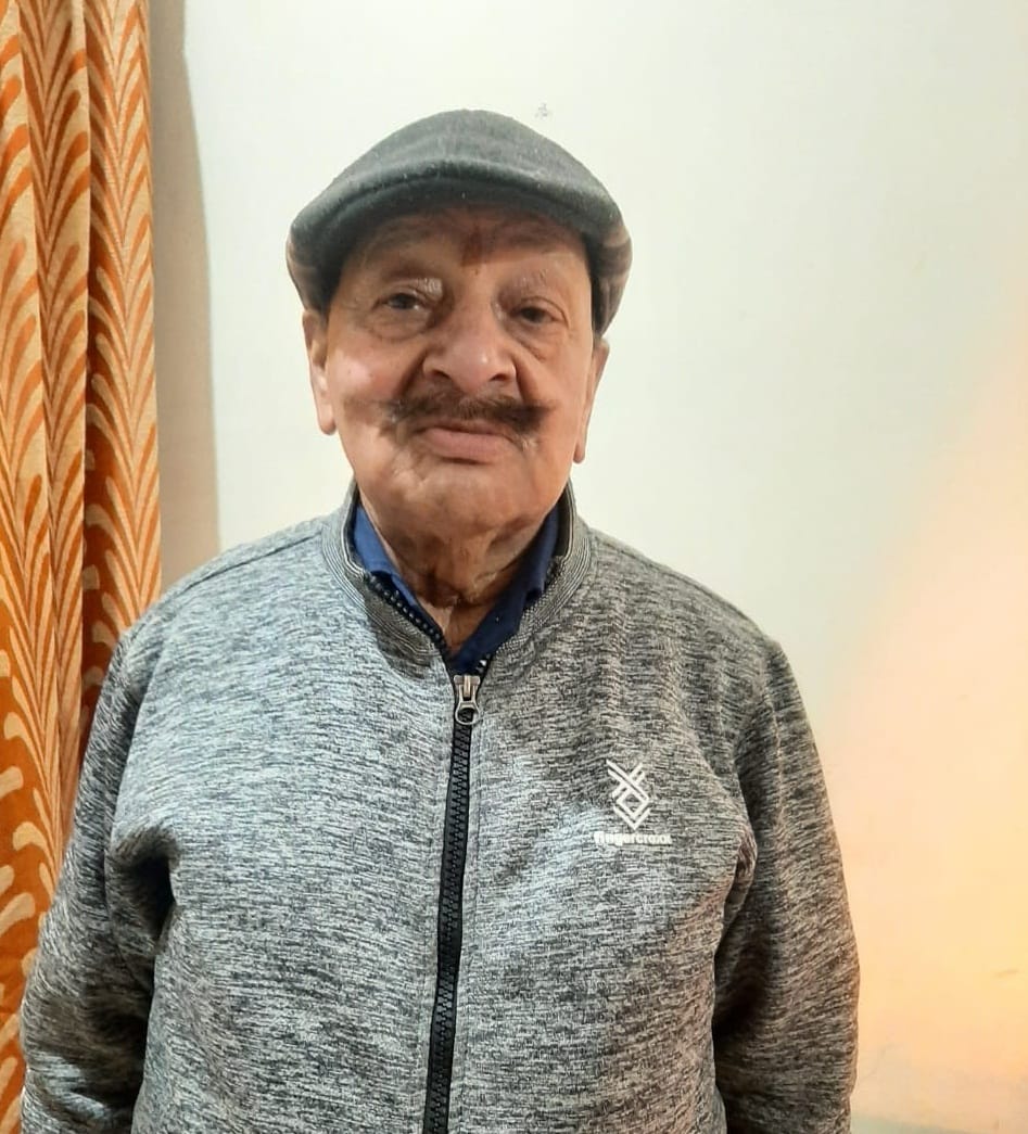 आम बजट को लेकर अपनी प्रतिक्रिया देते व्यापार मंडल के पूर्व अध्यक्ष:- संवाद आम बजट को लेकर अपनी प्रतिक्रिया देते व्यापार मंडल के पूर्व अध्यक्ष:- संवाद