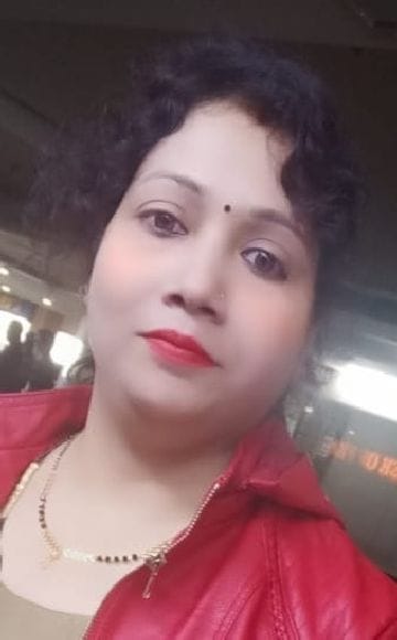 पारीशा श्रीवास्तव पारीशा श्रीवास्तव