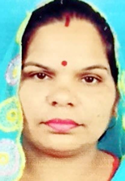 प्रमिला देवी, सलनहा खुटार (गृहणी) प्रमिला देवी, सलनहा खुटार (गृहणी)