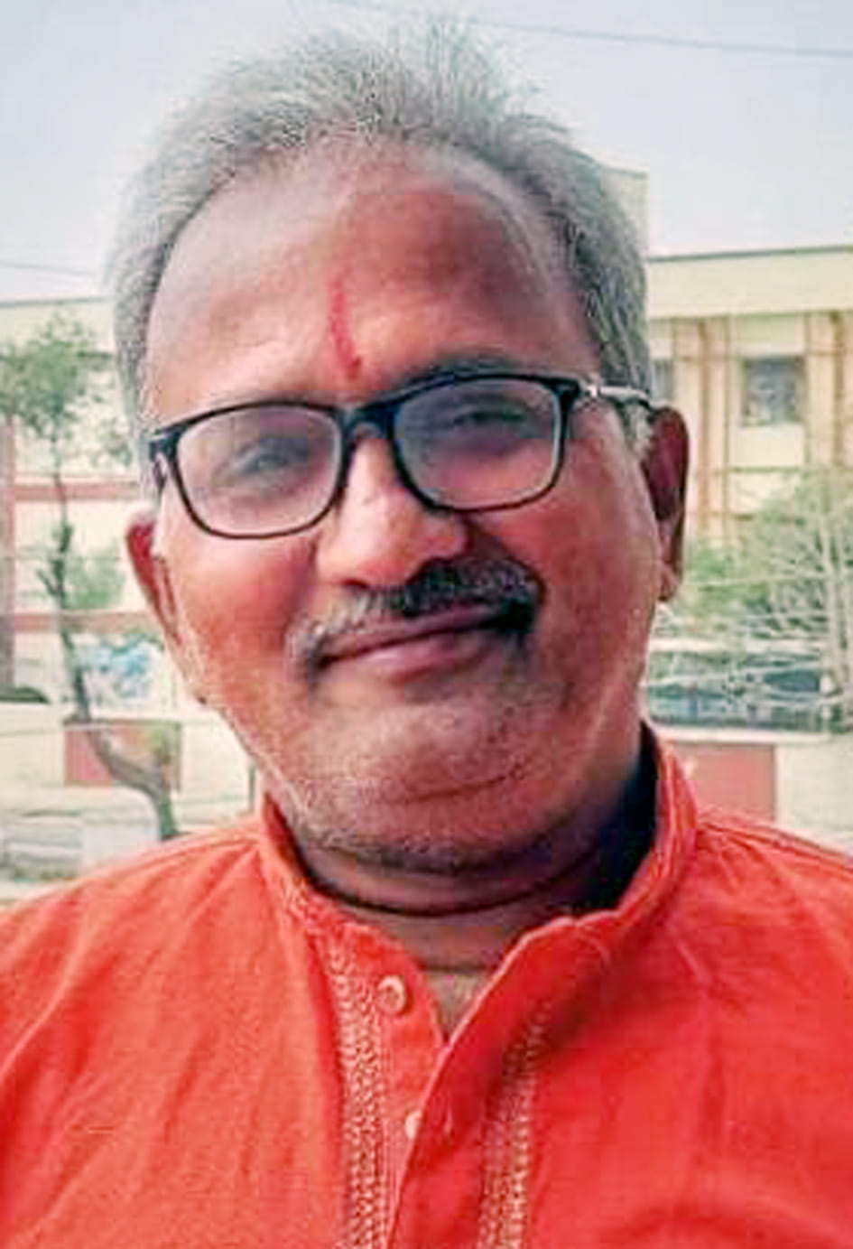 ,ोविंदनगर के डॉ अश्वनी सिंह।