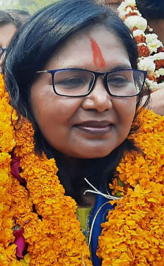 नीलम सिंह कुशवाहा।बसपा प्रत्याशी,मधुबन विधानसभा।
