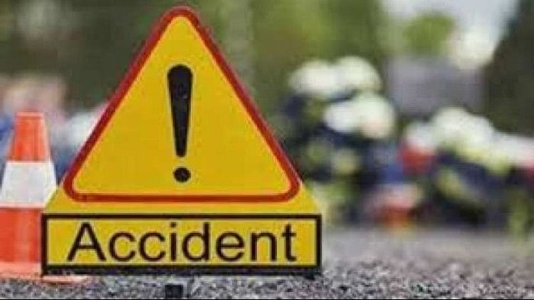 Accident de la route sur l’autoroute Purvanchal Deux cyclistes sont morts en raison d’une collision avec un véhicule inconnu à Azamgarh