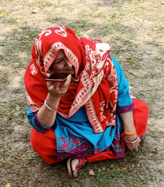 पानीपत।  आकर अपने पिता को दाग तो देजो:-         सिविल अस्पताल पानीपत में शव गृह के बाहर मृतक चक्रवर्ती श?