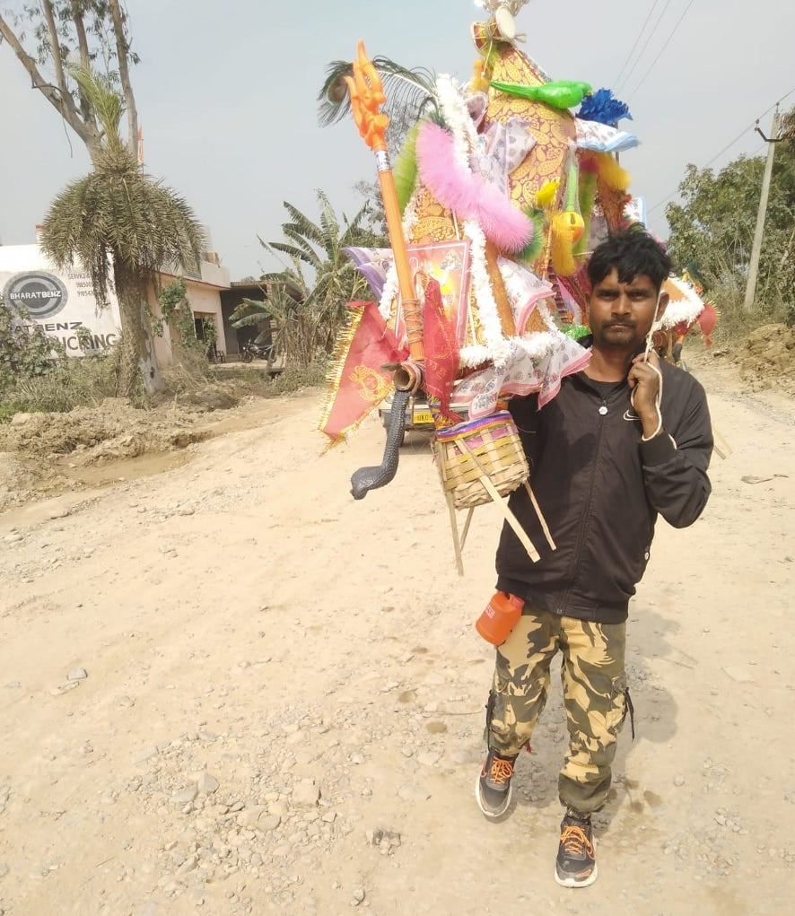नजीबाबाद - रुद्रपुर निवासी चंदन सिंह। नजीबाबाद - रुद्रपुर निवासी चंदन सिंह।