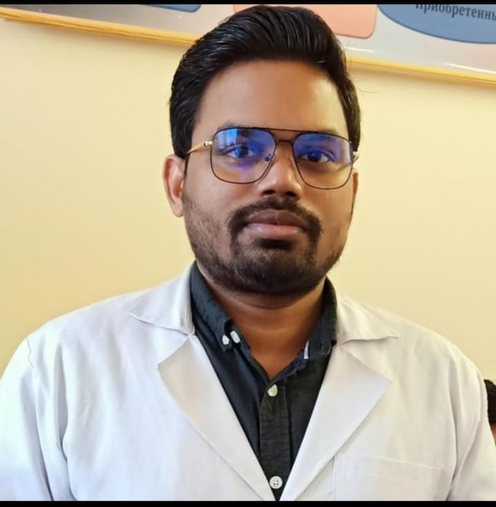 यूक्रेन में फंसे बढुआ गोदाम गांव निवासी एमबीबीएस का छात्र नागेंद्र गुप्ता।संवाद
